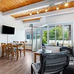 Kleiner Leuchtturm - Steuerbord Tatil Evi *
