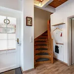 Kleiner Leuchtturm - Steuerbord Tatil Evi Fehmarn